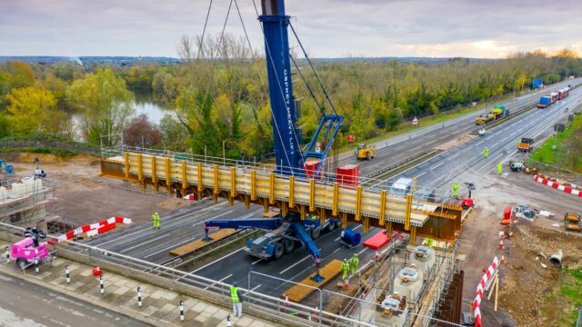 Ospreys team use the LTM1800D to install new bridge on M4 motorway in England for National Highways.
